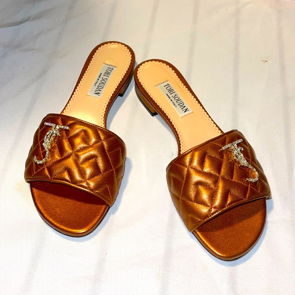 🥳🥳HOST PICK - Madison Hope Low Heel Slide- Bronze size 38 (7.5) New with Box